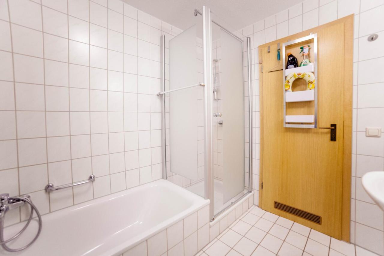 FewoLeipzig Süd mit Tiefgarage Exterior foto